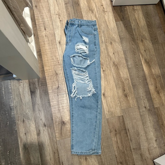 Jeans - Picture 7 of 12